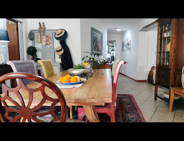 5 BEDROOM HOUSE FOR SALE IN FRAAIUITSIG